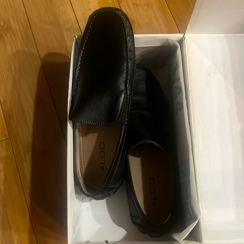 New Aldo Men loafers. Size 44 Men US 10.5
